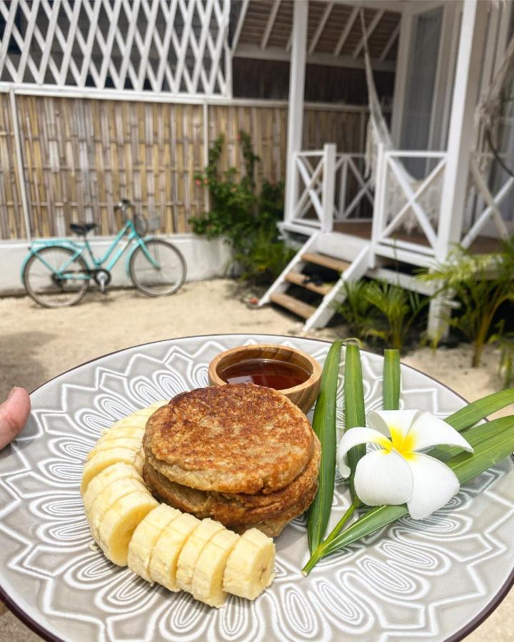 Love Coconut Bungalows ギリ・トラワンガン エクステリア 写真